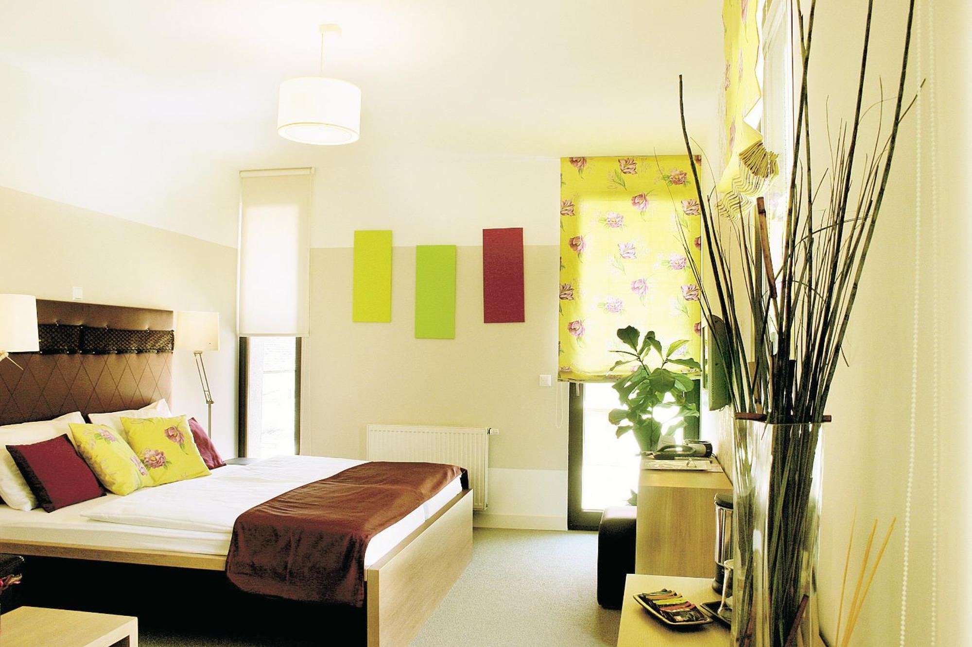 Hotel Zur Schonenburg Schönberg am Kamp エクステリア 写真